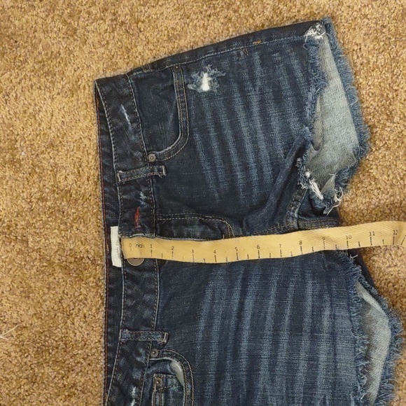 USED AEROPOSTALE DISTRESSED SIZE 7/8 REGULAR CHELSEA BOOTCUT SHORTS - Picture 13 of 15